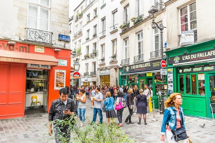 Jewish Paris Private Heritage Tour of Le Marais and Montmartre