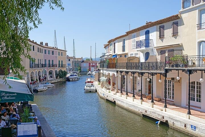 Saint-Tropez to Port Grimaud and Grimaud Village Private Tour