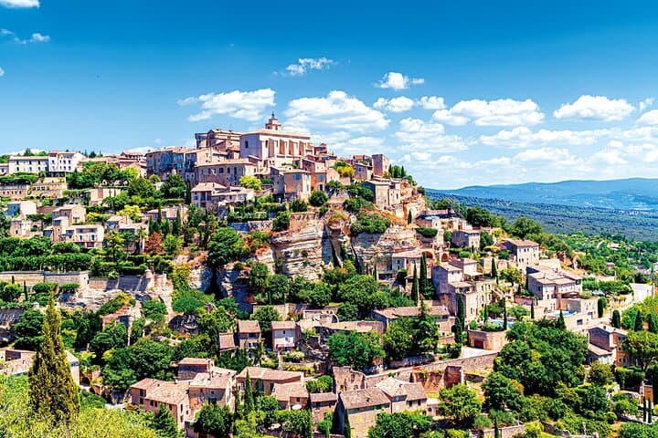 7 Day French and Spanish Flavors Loop Tour from Paris