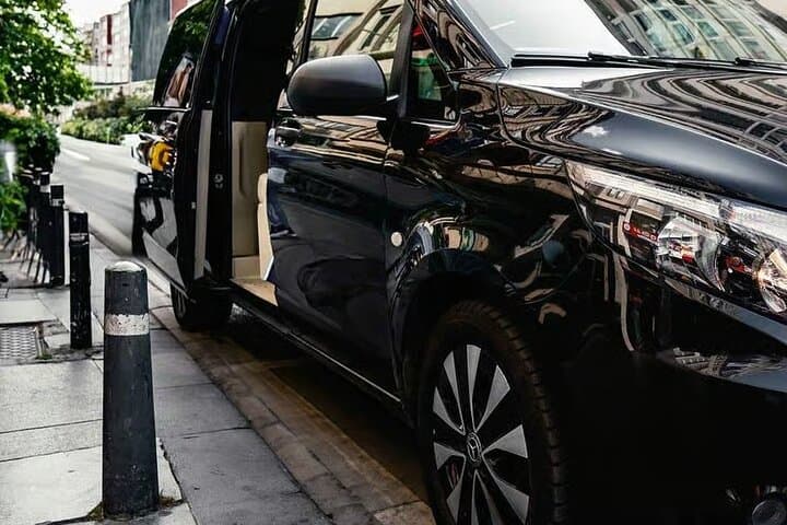 Private Driver at Disposal Service in Paris