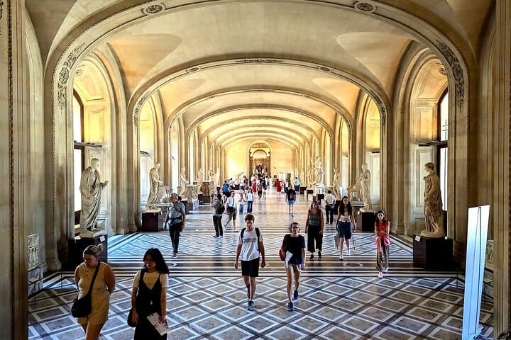 Louvre Evening Tour Semi Private 6ppl Max BEST Avoid The Crowds