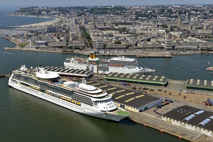 Transfers between Paris, Airports and Le Havre Port