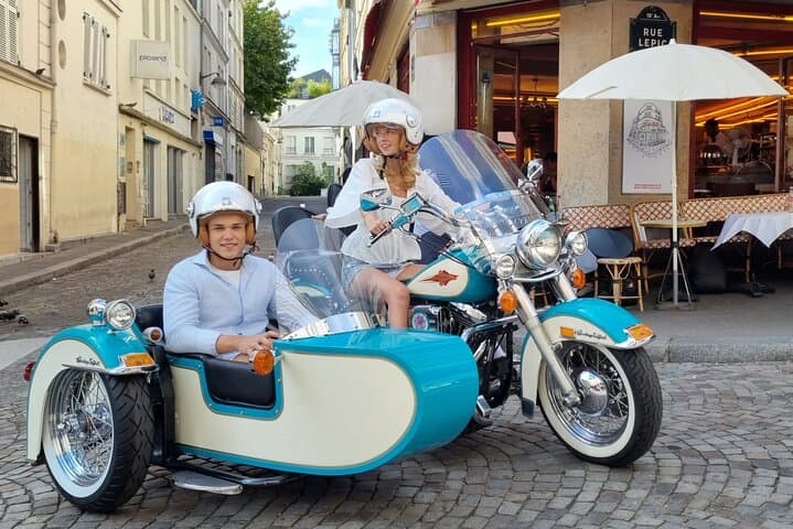 Tour of Paris/Versailles by Harley sidecar! Unique in Paris!