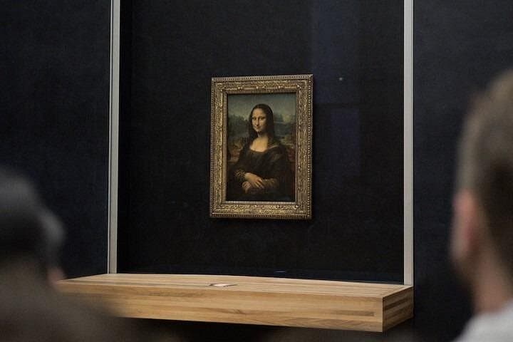 Louvre Reserved Access with Eiffel Tower and Cruise Option