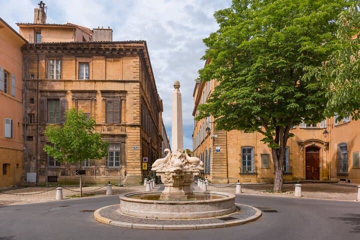 Aix en-Provence and Cassis Combo Private Tour