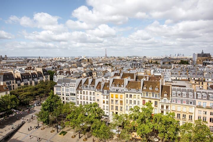 Paris Landmarks Unveiled: A City Walk at Your Pace