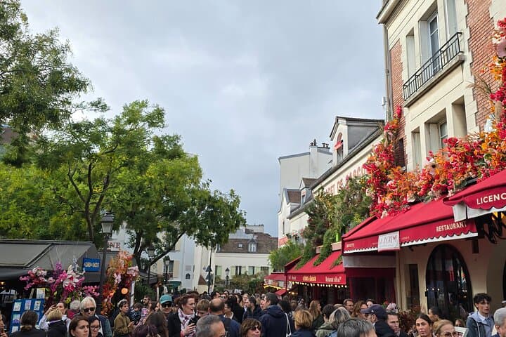 Guided tour of Montmartre, the bohemian soul of Paris