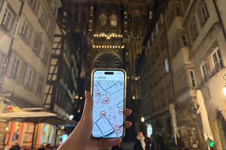 Night game in Strasbourg in front of the cathedral