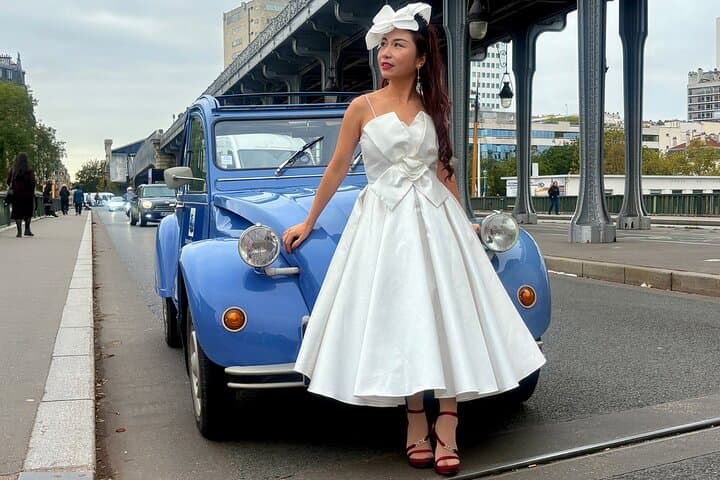 Paris in Citroen 2CV Authentic and Vintage Experience