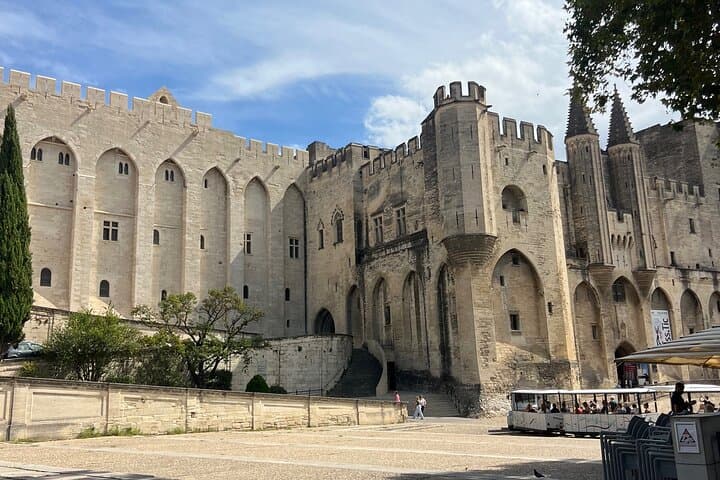 Private Day Tour to the Heart of Provence