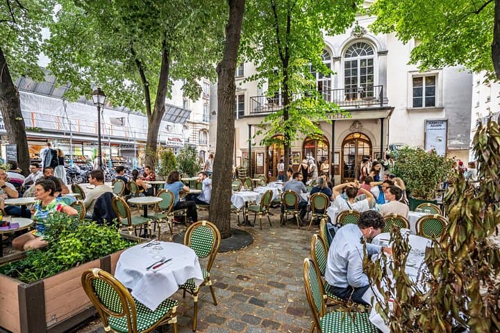 Paris Private Food Tour in Montmartre: Wine & Local Cuisine