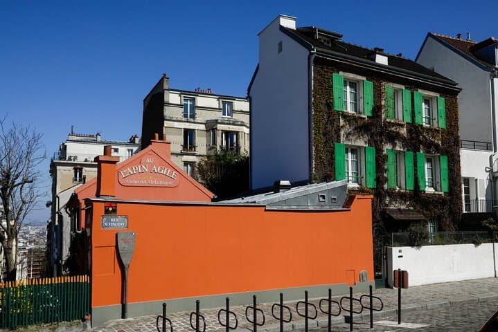 Time Travel to Montmartre Walking Tour
