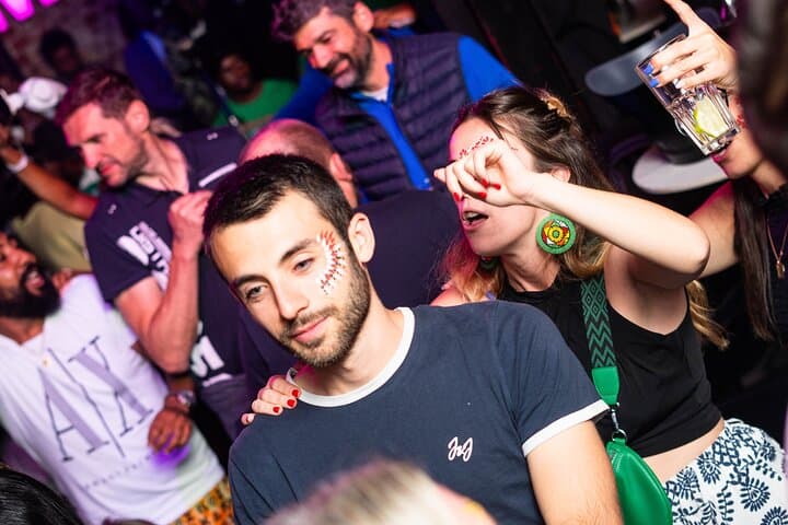 VIP Club Hopping Experience in Paris