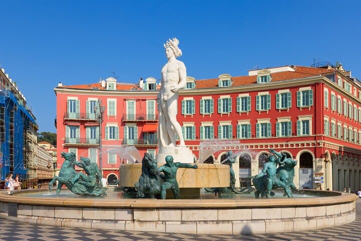 Nice Private Walking Tour with a Local