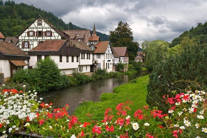 Black Forest Day Trip from Strasbourg: Baden Baden & Wine Route