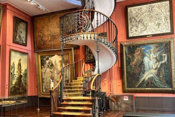 Paris Hidden Museum Tour Private Tour with Art Historian