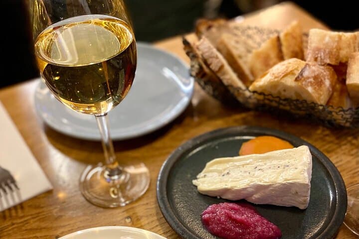 Walking and Gluten-free Food Tour in Paris St-Germain-des-prés