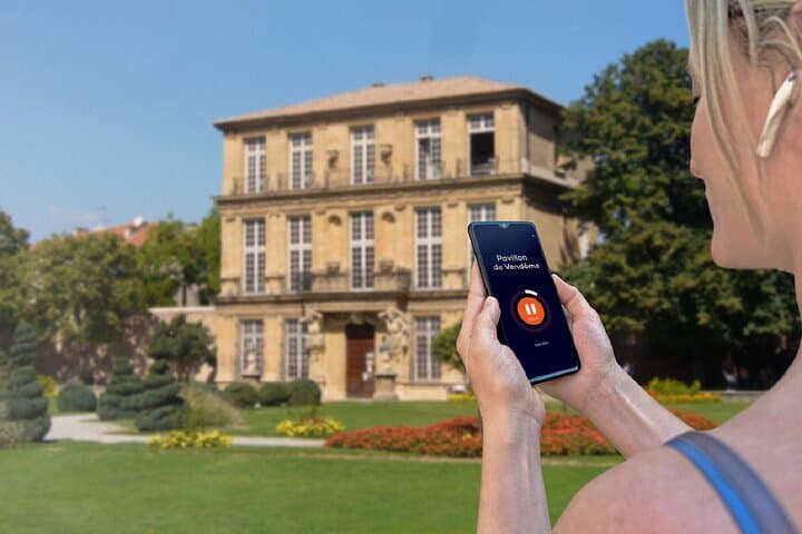 Visit of Aix en liberté: Discover the secrets of private mansions and the Pavillon de Vendôme.