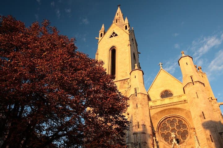 Saint-Jean-de-Malte Church: The first Gothic building in Provence in the Mazarin district.