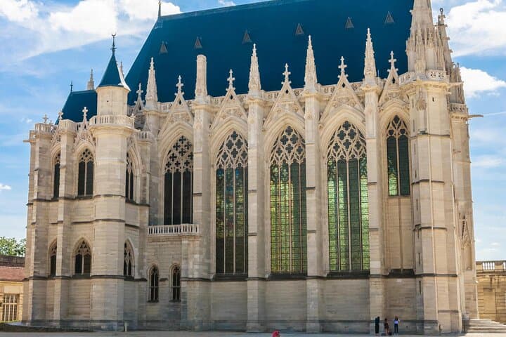 Guided tour of medieval Paris and the Templars