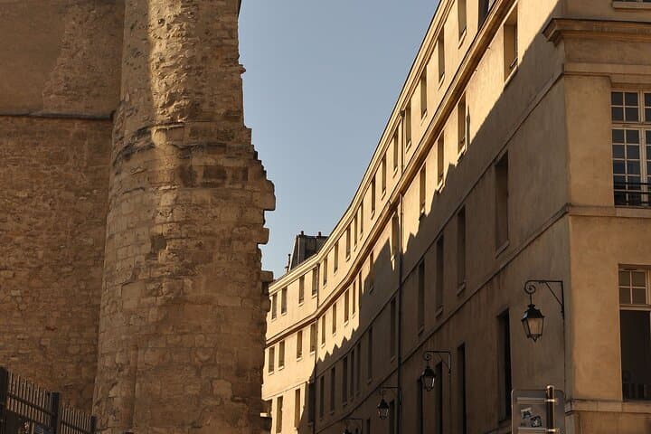 Guided tour of medieval Paris and the Templars