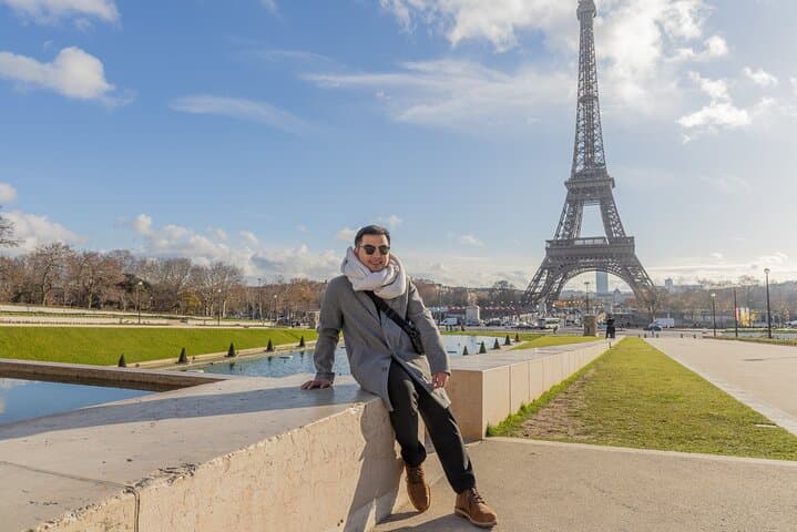 Eiffel and La Seine Photo Shoot - Paris Photographer