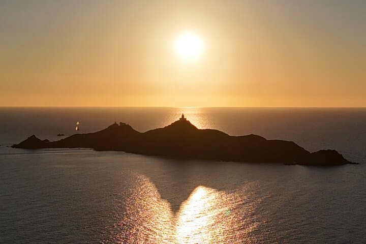 Sunset MUSIC LIVE in Catamaran in the Sanguinary Islands