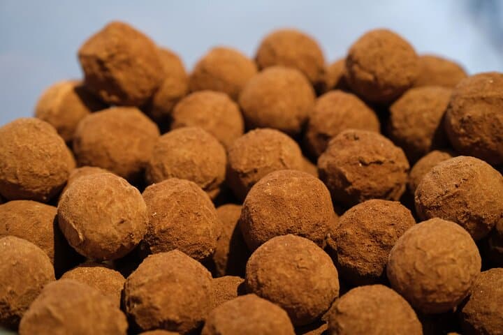 Private Saint-Germain Chocolate, Pastries & Macaron Walking Tour