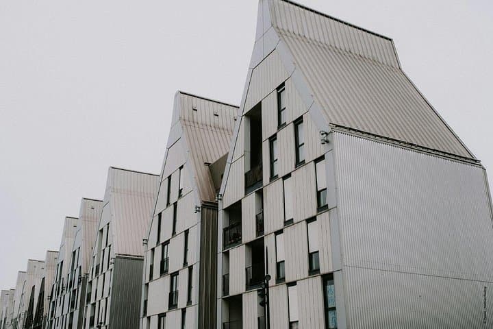 FRAC Grand Large: Translucent contemporary architecture (Lacaton & Vassal) facing the North Sea.