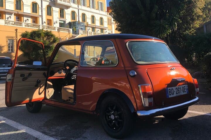 Mini Austin 1987 on the French Riviera with Driver Guide