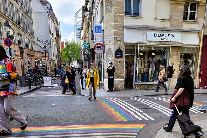 Walk Paris: Le Marais Unlocked
