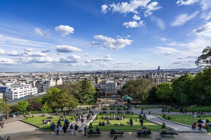 Paris Jewish Heritage: Le Marais & Montmartre Guided Walking Tour