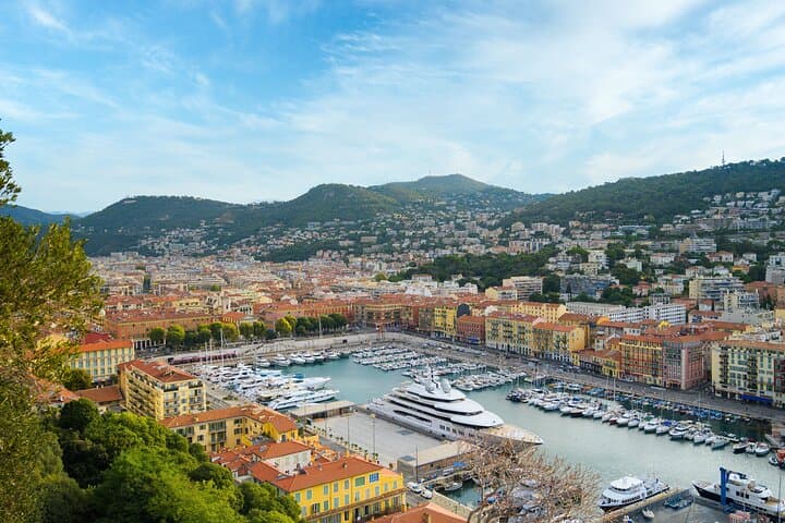 Discover Nice by bike