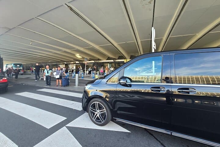 Private transfers between Biarritz and Bilbao