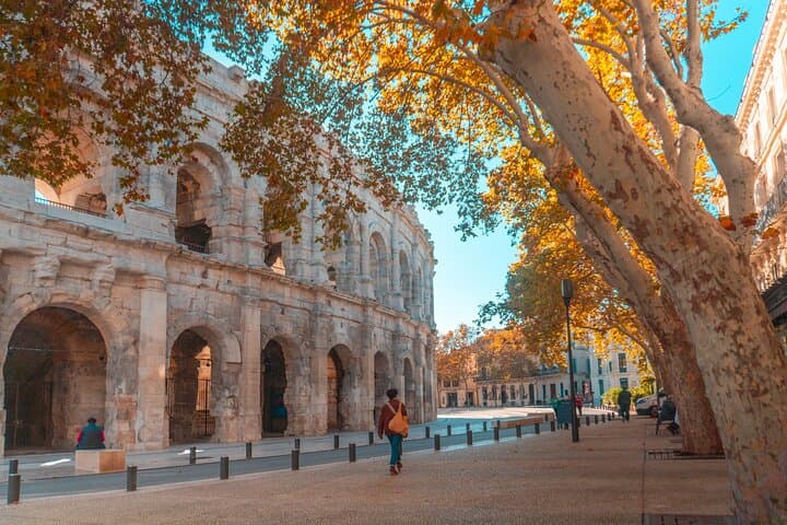 Walk through the Arena of Nîmes