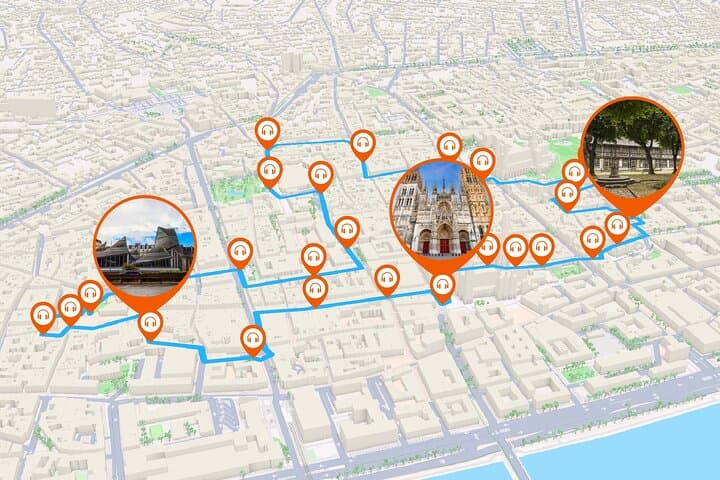 Full tour: A historic stroll through the medieval streets, following in the footsteps of Monet.