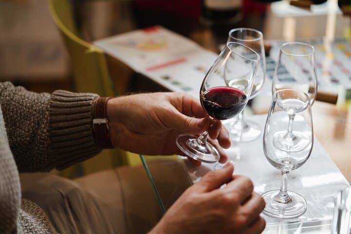 Bordeaux wine tasting