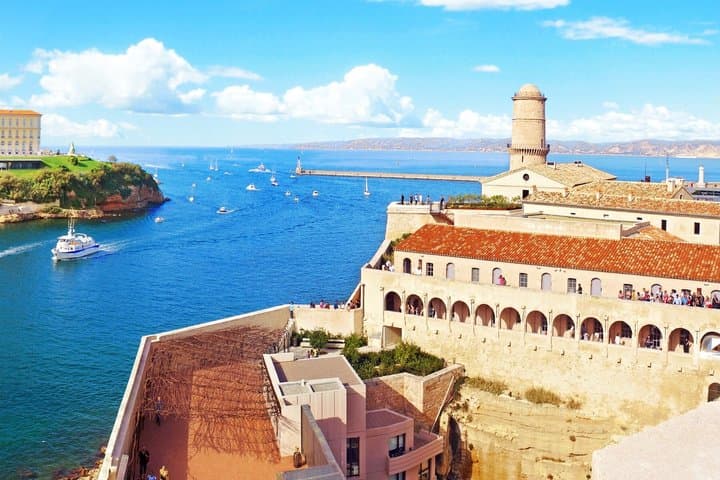 TOP Marseille : Private Guided Tour with your mobile