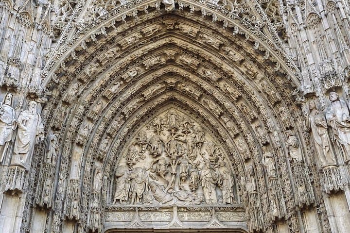 Clocks, Cathedrals and Castles of Rouen Self-Guided Tour