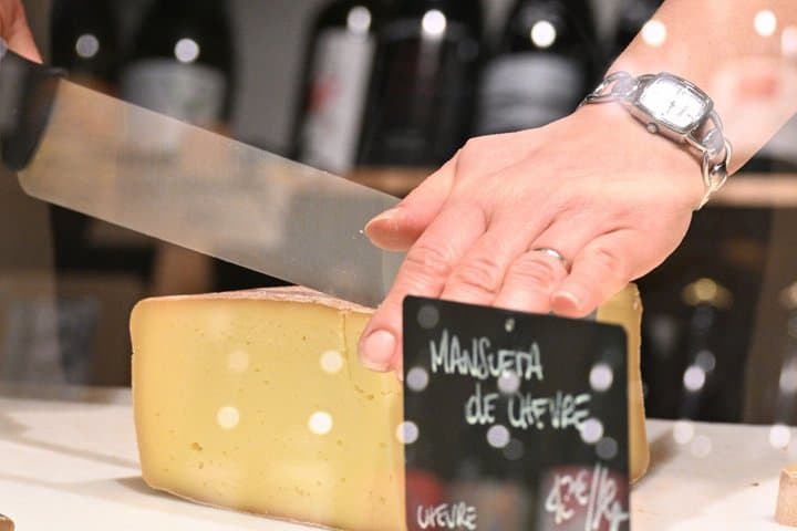 Nice: cheese tasting and cold cuts