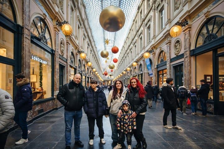 From Paris to Brussels City Tour with Atomium and Beer Tasting