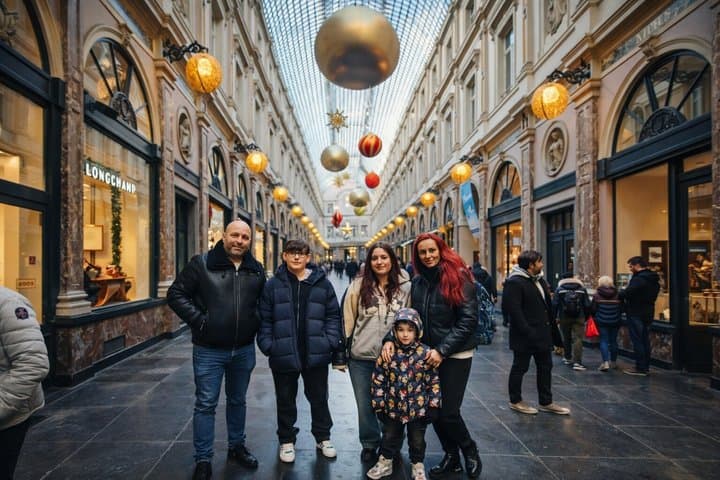 From Paris to Brussels City Tour with Atomium and Beer Tasting