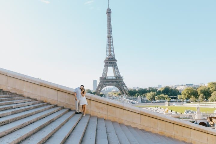 Engagement photoshoot in Paris