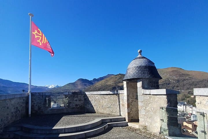 Lourdes Castle – The “Echuguette”