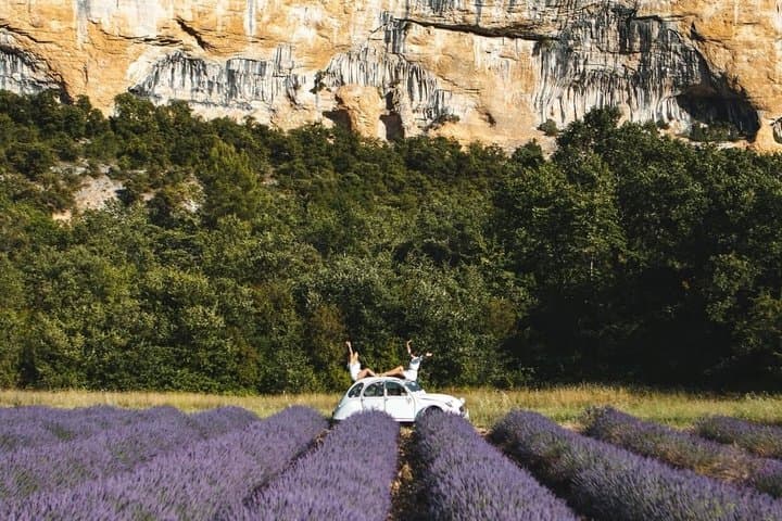 2 Days Provence private Tour in a Vintage 2CV