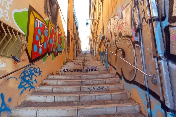 Guided Tour of Le Panier Discover France's Oldest District