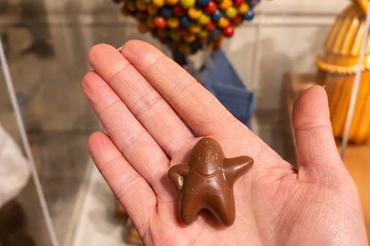 Brussels Kids Chocolate and Waffles Day Tour from Paris