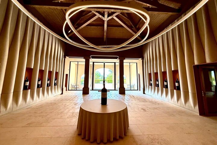 Wine Tourism high tech and Innovation in Bordeaux