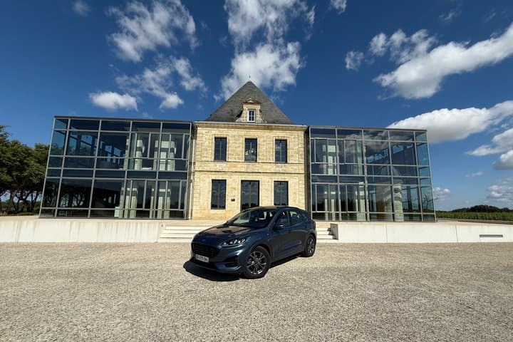 Bordeaux Wine Tour : Outstanding Architecture