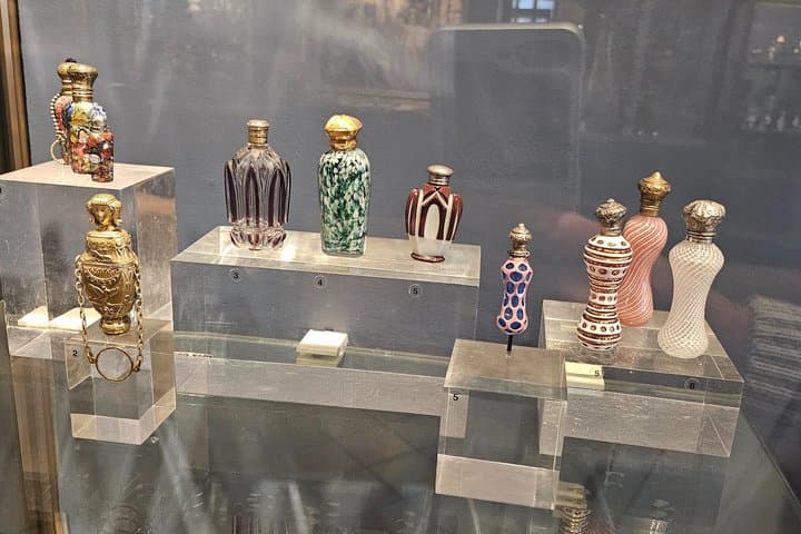 Perfume creation and Wine tasting on the French Riviera